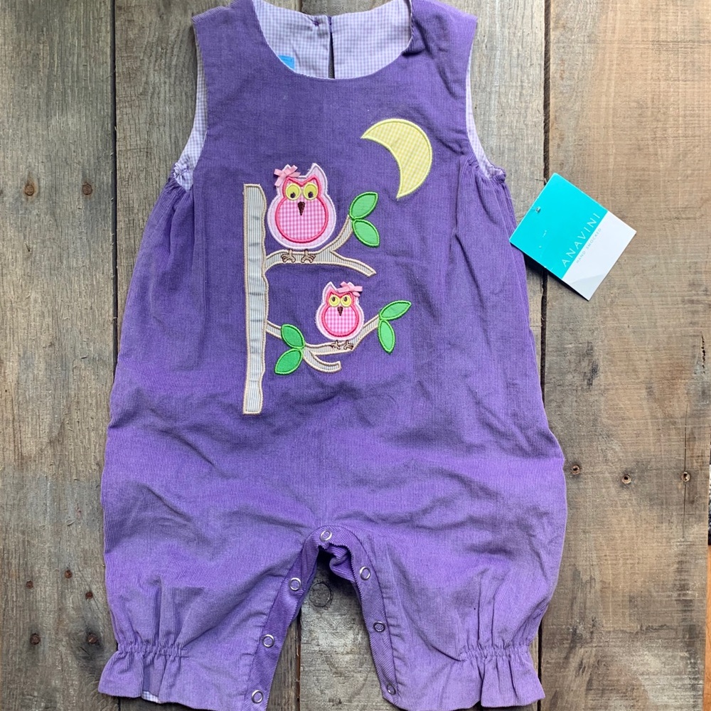 Precious Anavini corduroy romper - NWT- Size 12mo